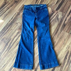 Wrangler High Rise Trouser